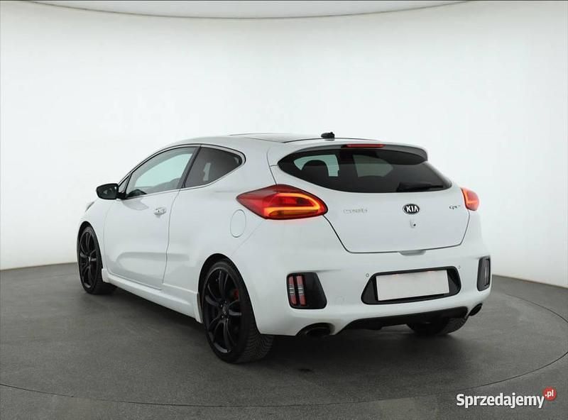 Używany Kia Ceed GT GT 2014 Biały Hatchback