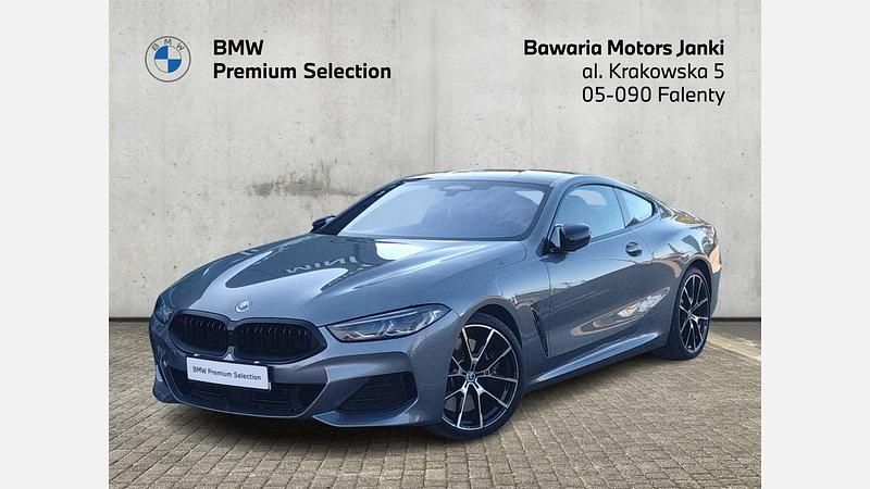 Szary skyscraper m metalizowany Używany 2022 BMW 840 Shadowline Coupe | 324 900 zł - Obraz 1/3