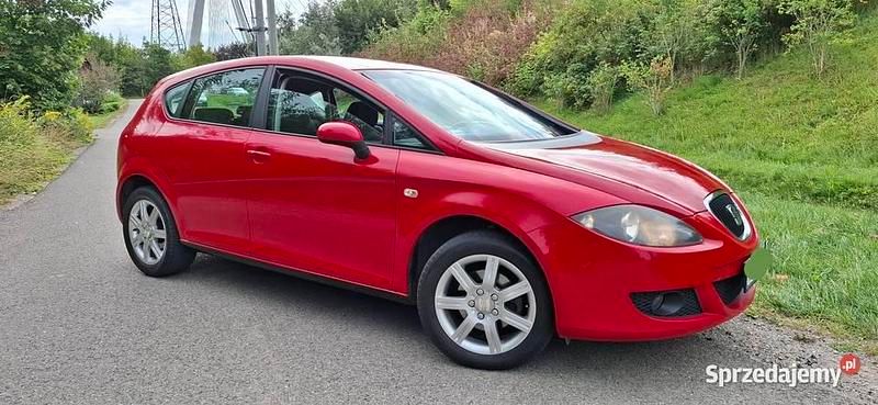 Czerwony Używany 2005 Seat Leon Hatchback | 12 900 zł (Drogi) - Obraz 1/4