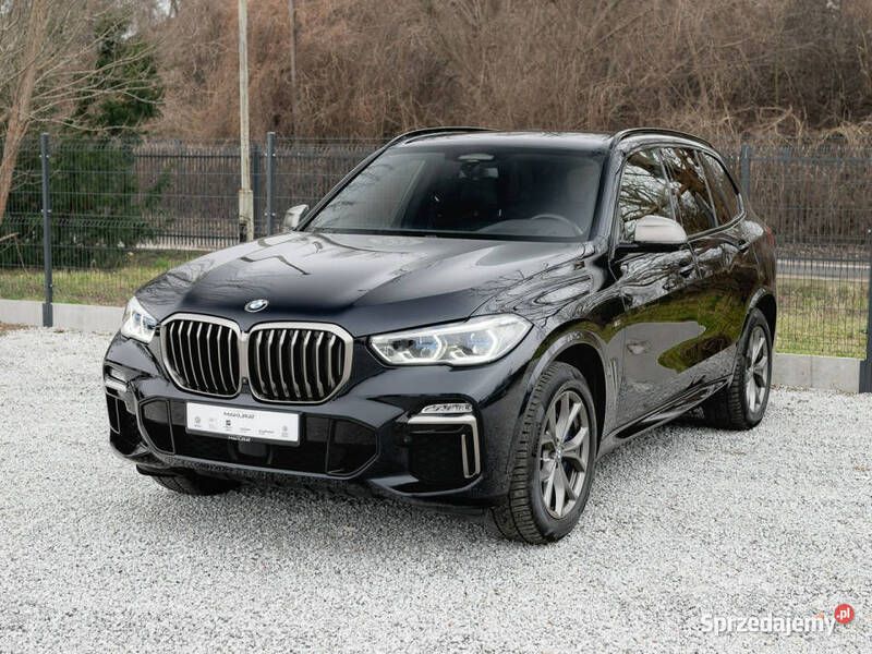 Granatowy Używany 2019 BMW X5 M Comfort Edition SUV | 239 810 zł - Obraz 1/4