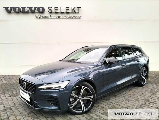 Niebieski Używany 2025 Volvo V60 Kombi | 184 900 zł (Dość drogi) - Obraz 1/3
