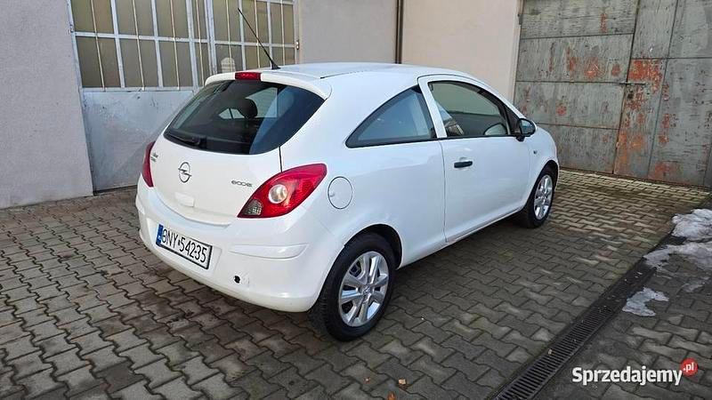 Używany Opel Corsa 60 KM (44 kW) 2009 Biały Hatchback