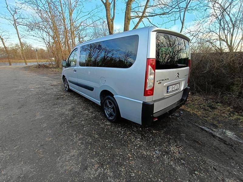 Używany Citroën Jumpy 2011 Srebrny Minivan
