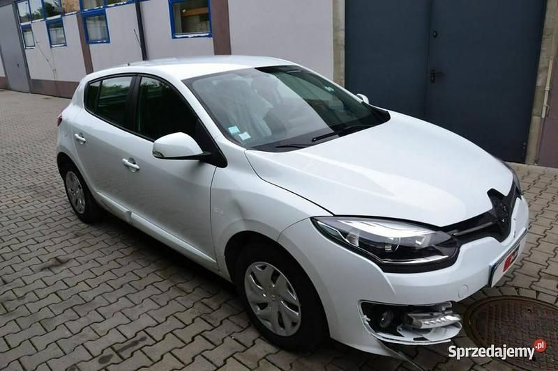 Biały Używany 2015 Renault Mégane III Sedan/Limuzyna | 14 500 zł - Obraz 1/4