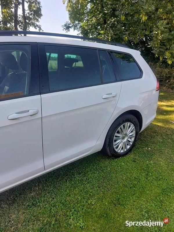 Używany 2016 VW Golf VII Kombi | 28 900 zł (Uczciwa cena) - Obraz 1/4