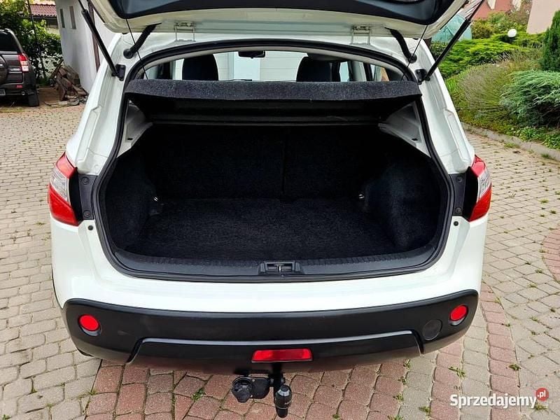 Używany Nissan Qashqai 2011 Biały SUV