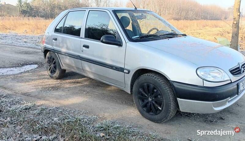 Używany Citroën Saxo 2000 Srebrny Hatchback