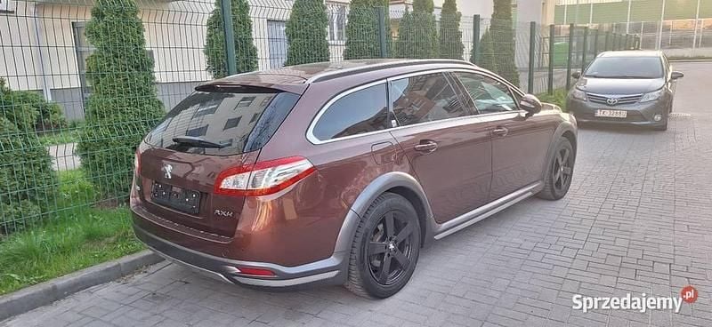 Brązowy Używany 2012 Peugeot 508 RXH Kombi | 39 000 zł - Obraz 1/2