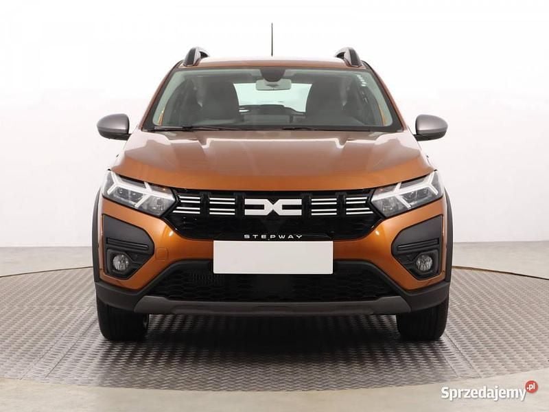 Pomarańczowy Używany 2023 Dacia Sandero Hatchback | 61 999 zł (Drogi) - Obraz 1/4