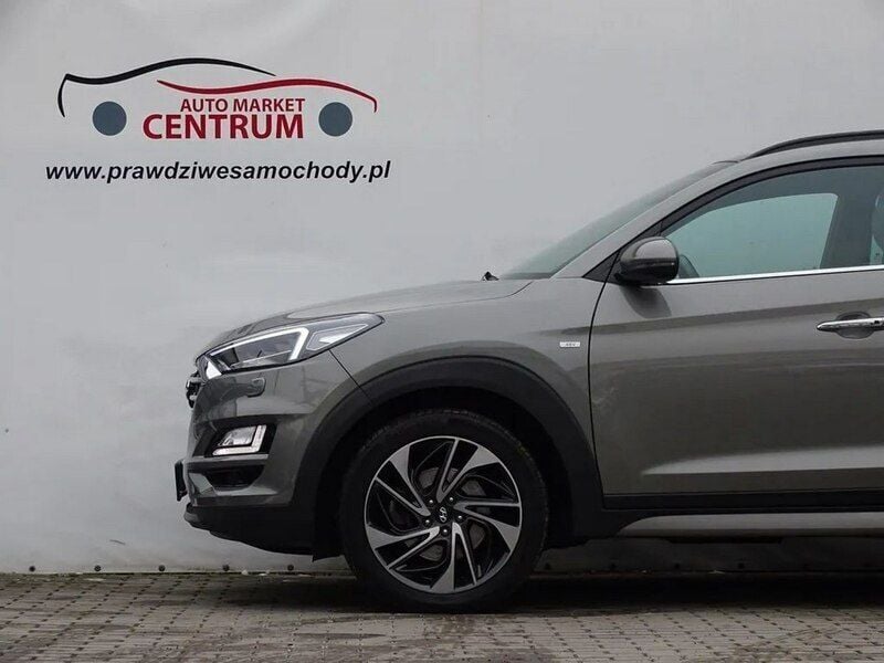 Szary (metalik) Używany 2019 Hyundai Tucson SUV | 104 900 zł (Drogi) - Obraz 1/3
