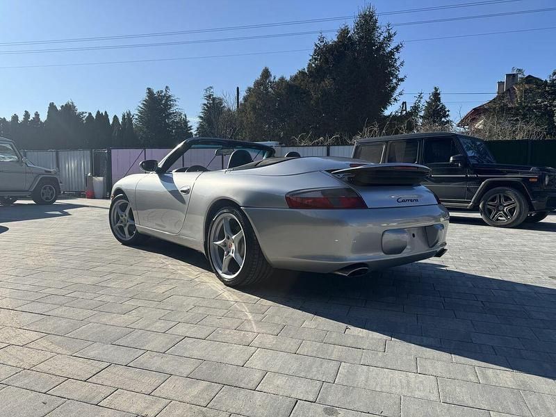 Używany Porsche 911 Carrera Cabriolet 2003 Srebrny Kabriolet