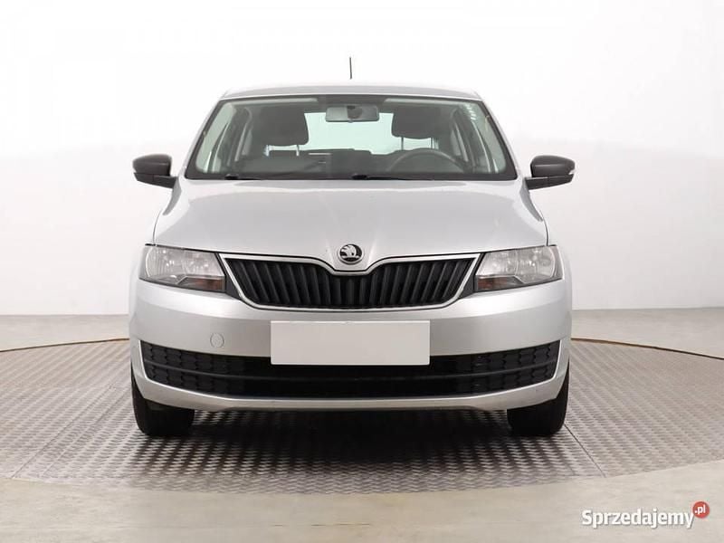 Srebrny Używany 2015 Skoda Rapid Hatchback | 17 999 zł (Uczciwa cena) - Obraz 1/4
