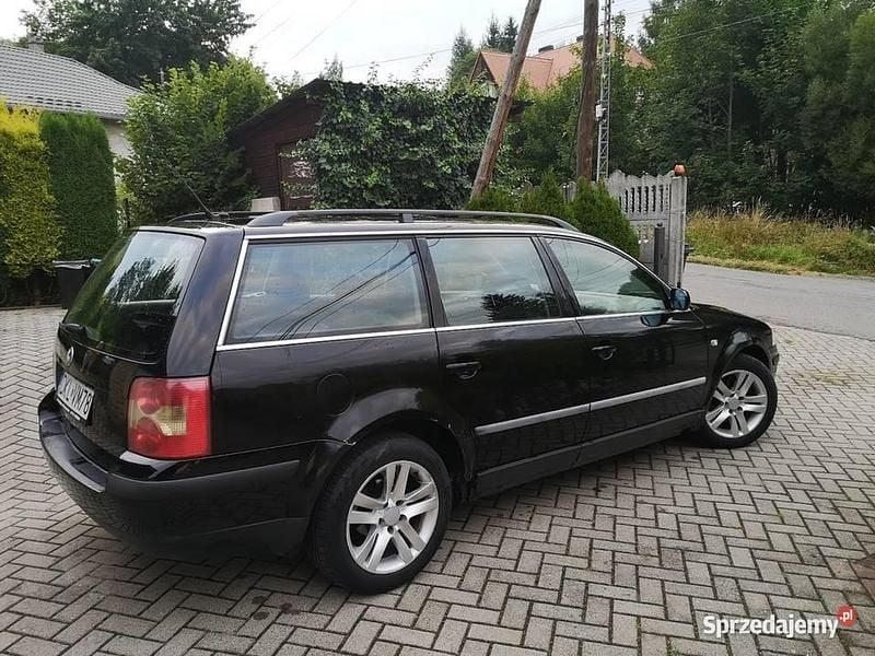 Czarny Używany 2003 VW Passat Kombi | 7000 zł (Dość drogi) - Obraz 1/4