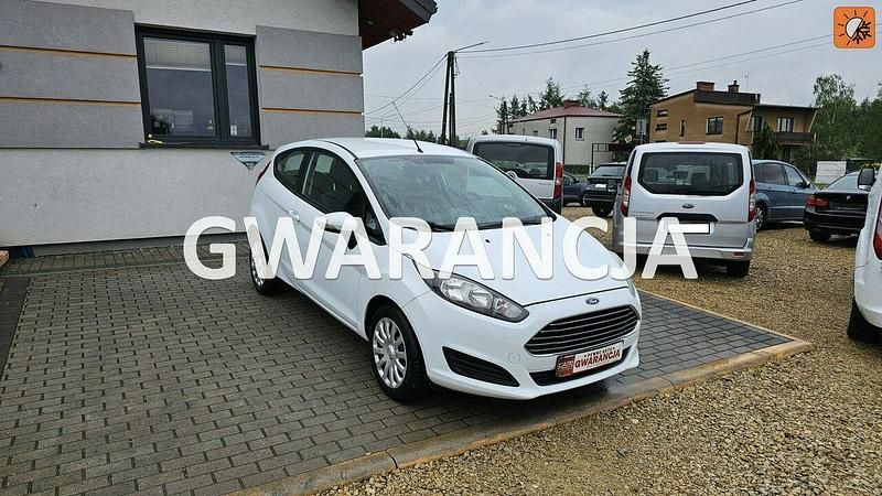 Biały Używany 2017 Ford Fiesta Hatchback | 21 950 zł (Super Cena) - Obraz 1/4