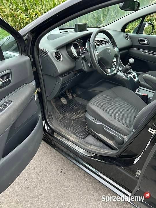 Używany Peugeot 5008 2016 Czarny Minivan