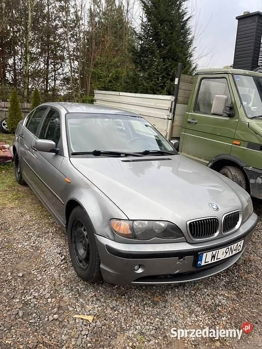 Szary Używany 2004 BMW 318 Sedan/Limuzyna | 8500 zł (Uczciwa cena) - Obraz 1/4