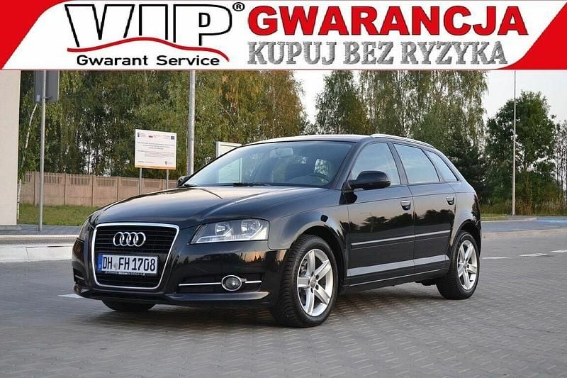 Używany Audi A3 Sportback 140 KM (102 kW) 2012 Czarny Hatchback
