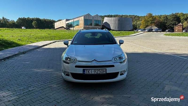 Biały Używany 2011 Citroën C5 Exclusive Kombi | 26 500 zł (Drogi) - Obraz 1/4