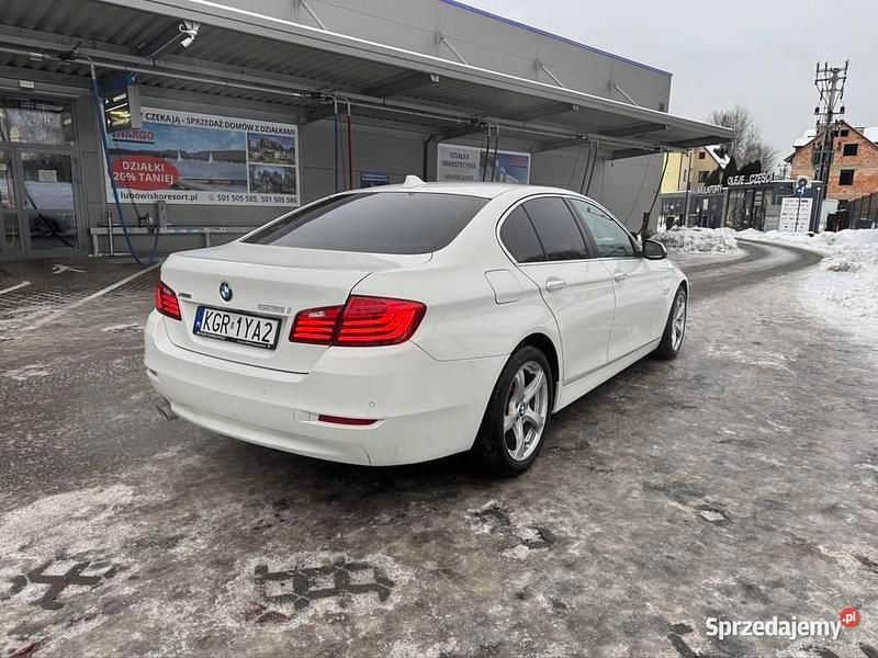 Używany BMW 528 2014 Biały Sedan/Limuzyna