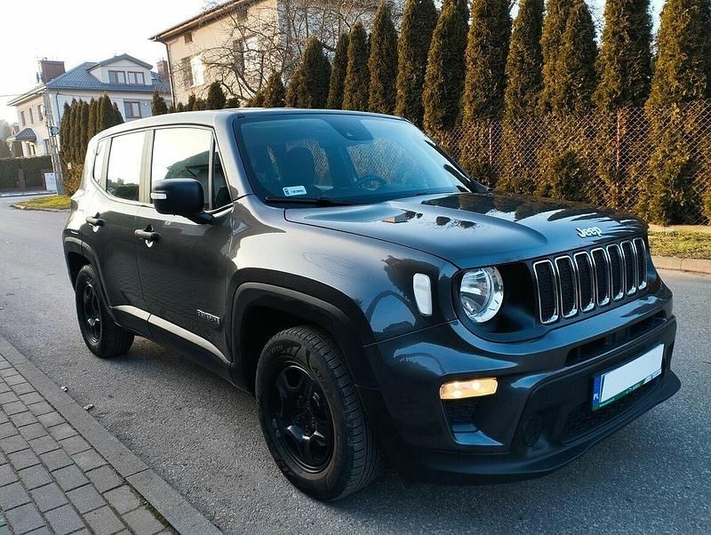 Używany Jeep Renegade Sport 120 KM (88 kW) 2021 Inny kolor SUV