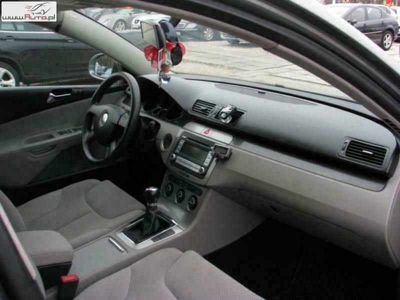 Używany VW Passat 136 KM (100 kW) 2006 Szary (metalik) Sedan/Limuzyna