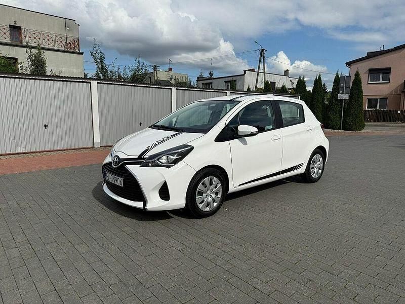 Biały Używany 2014 Toyota Yaris Hatchback | 27 900 zł (Uczciwa cena) - Obraz 1/4