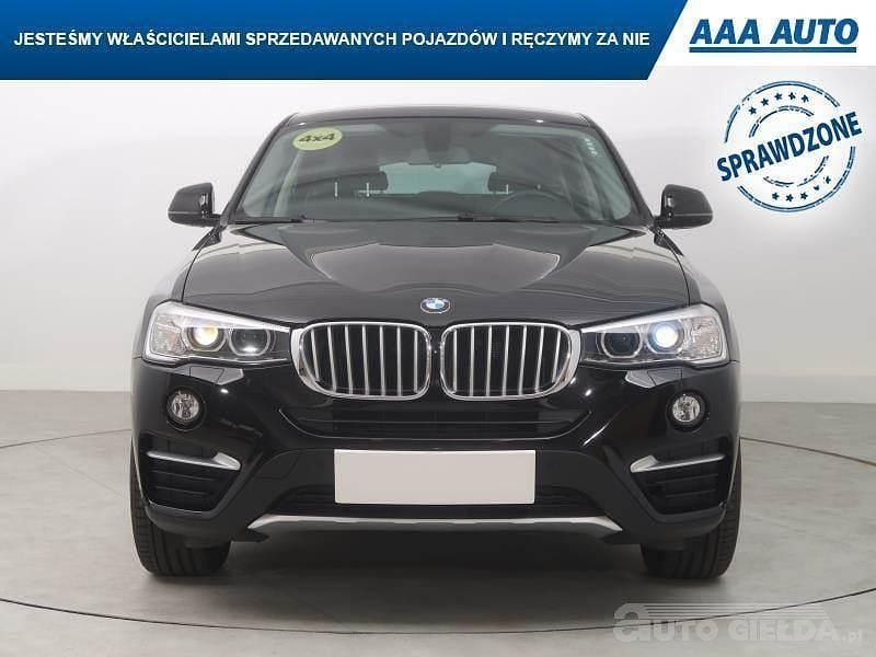 Używany BMW X4 2017 Czarny SUV