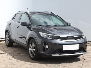 Szary Używany 2018 Kia Stonic SUV | 55 499 zł (Uczciwa cena) - Obraz 1/4