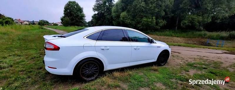 Biały Używany 2012 Ford Mondeo Titanium Hatchback | 25 900 zł (Dość drogi) - Obraz 1/4
