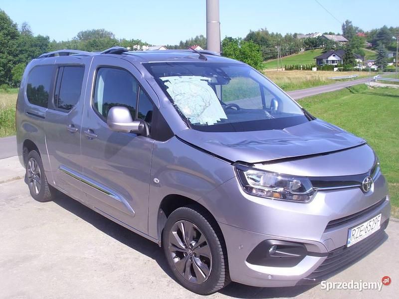 Używany 2021 Toyota Proace Verso City Kombi | 53 000 zł (Super Cena) - Obraz 1/4