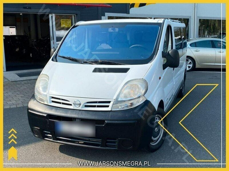 Biały Używany 2004 Nissan Primastar Minivan | 29 800 zł - Obraz 1/4