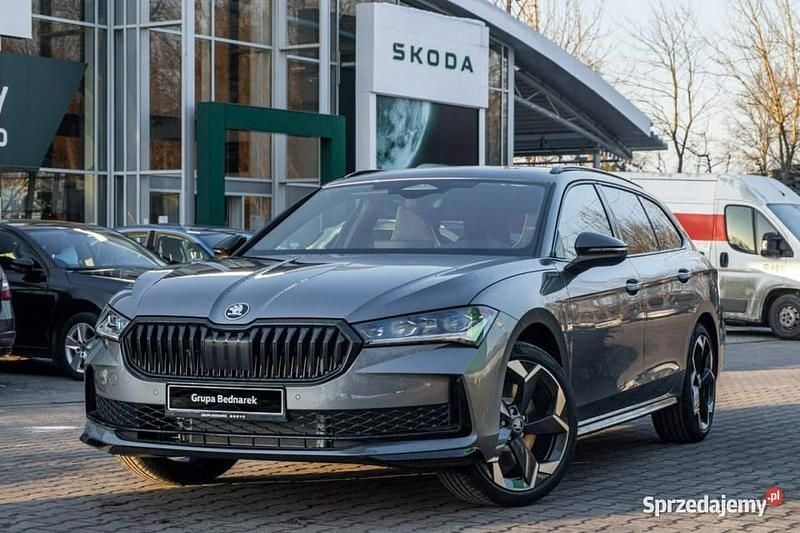 Szary Nowe 2026 Skoda Superb SportLine Kombi | 255 000 zł (Dobra cena) - Obraz 1/4
