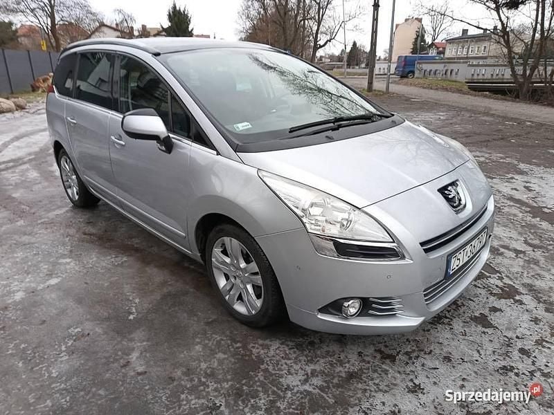 Używany Peugeot 5008 2013 Minivan