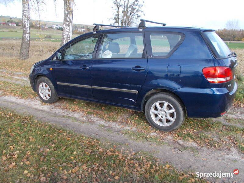 Używany 2003 Toyota Avensis Verso Minivan | 3500 zł - Obraz 1/4