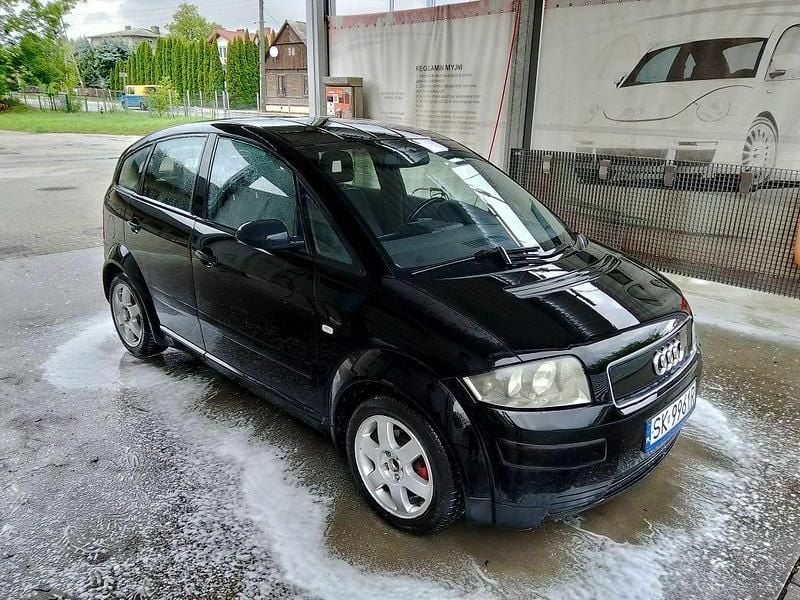 Czarny Używany 2001 Audi A2 Hatchback | 4850 zł (Uczciwa cena) - Obraz 1/4