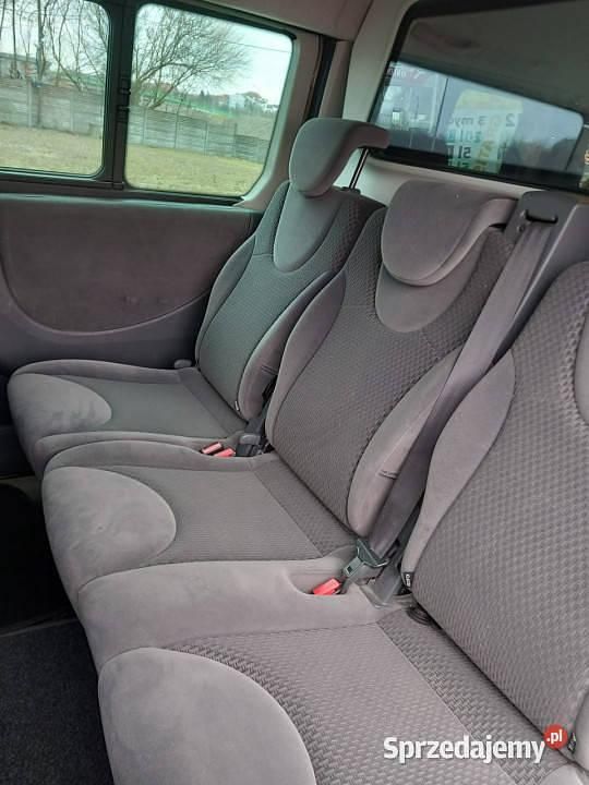 Używany Peugeot TePee 2013 Brązowy Minivan