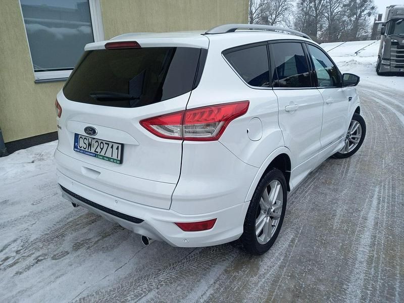 Używany Ford Kuga Titanium 140 KM (102 kW) 2014 Biały SUV