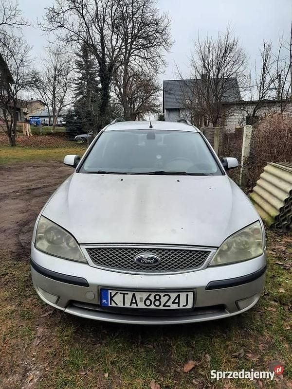 Używany Ford Mondeo 2004 Srebrny Kombi
