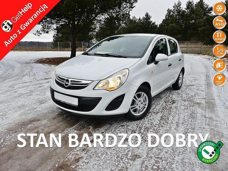 Używany Opel Corsa Selection 86 KM (63 kW) 2012 Biały Hatchback