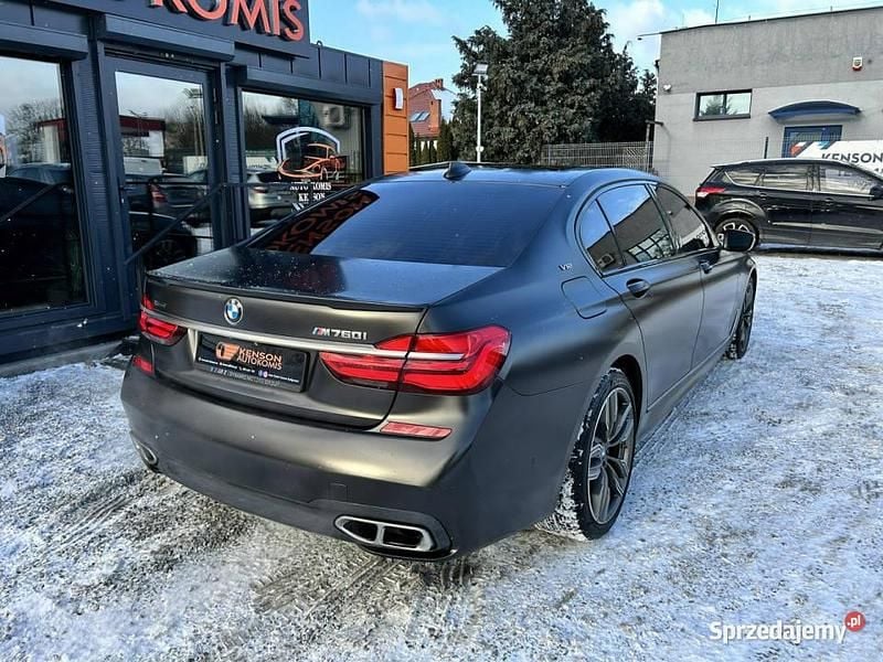 Używany BMW M760 Comfort Edition 2017 Grafitowy Sedan/Limuzyna