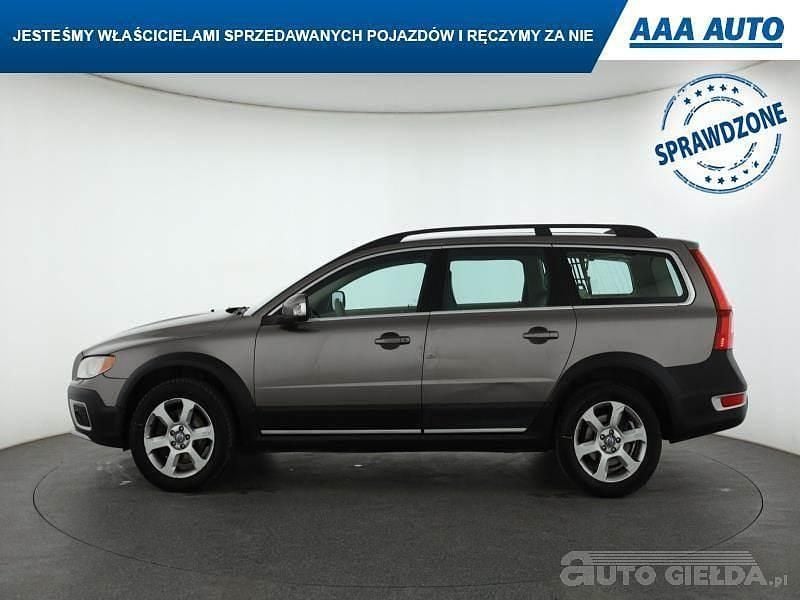 Używany Volvo XC70 2011 Brązowy Kombi