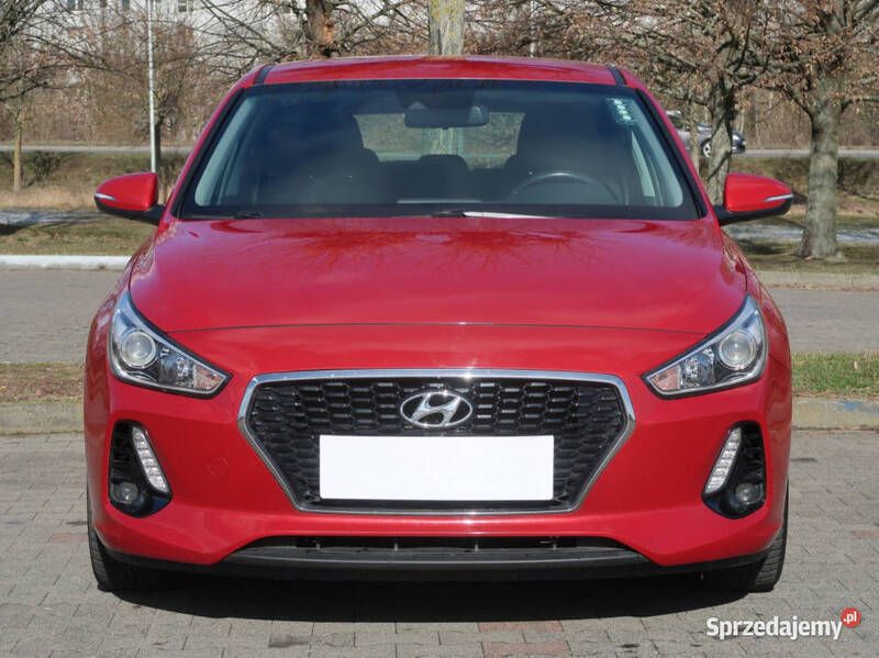 Czerwony Używany 2017 Hyundai i30 Hatchback | 46 999 zł (Uczciwa cena) - Obraz 1/4
