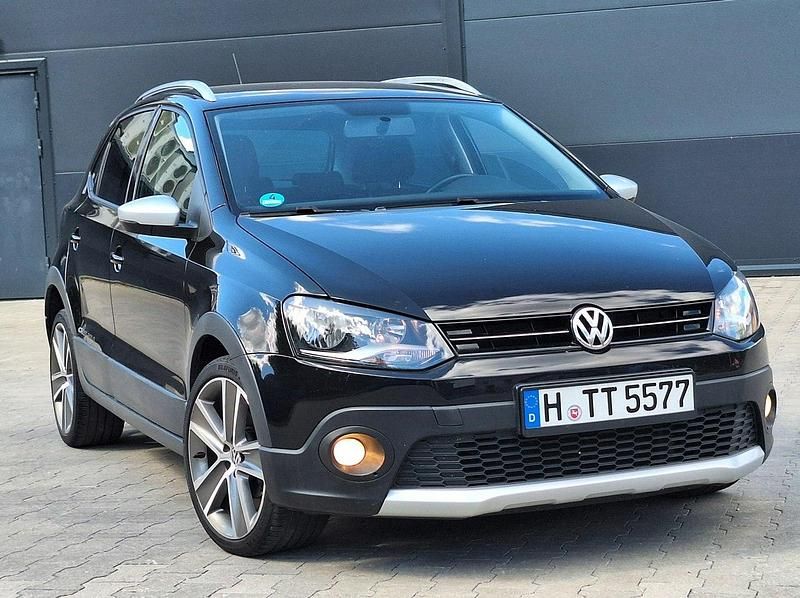 Czarny (metalik) Używany 2011 VW Polo Hatchback | 27 900 zł (Dość drogi) - Obraz 1/4