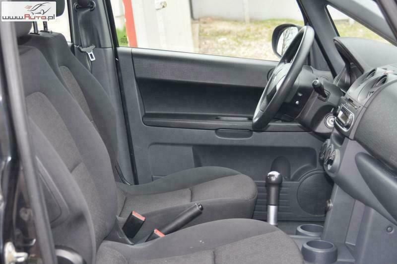 Używany Mitsubishi Colt 75 KM (55 kW) 2009 Czarny (metalik) Hatchback