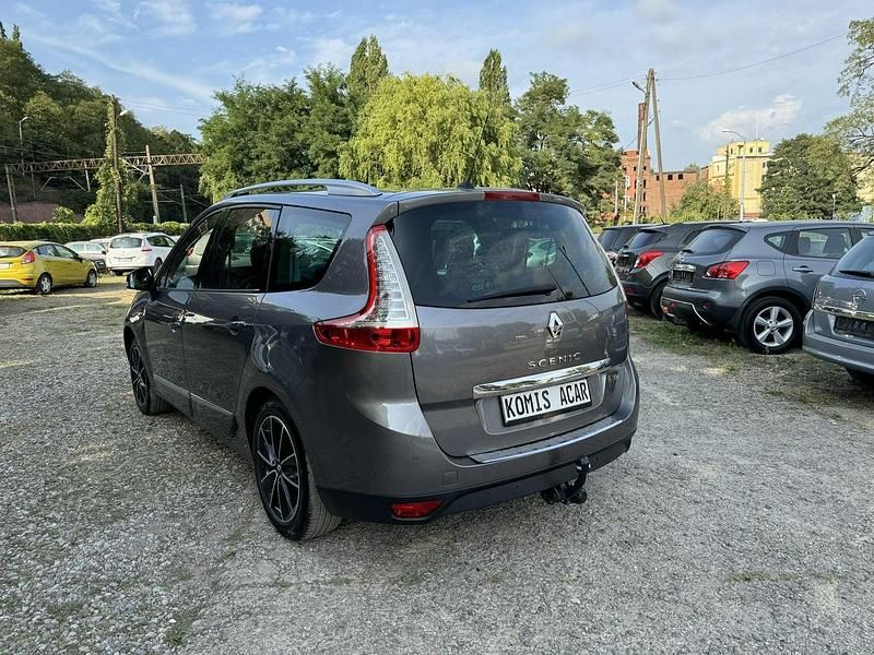 Używany Renault Grand Scénic III 115 KM (84 kW) 2013 Szary (metalik, perła) Minivan