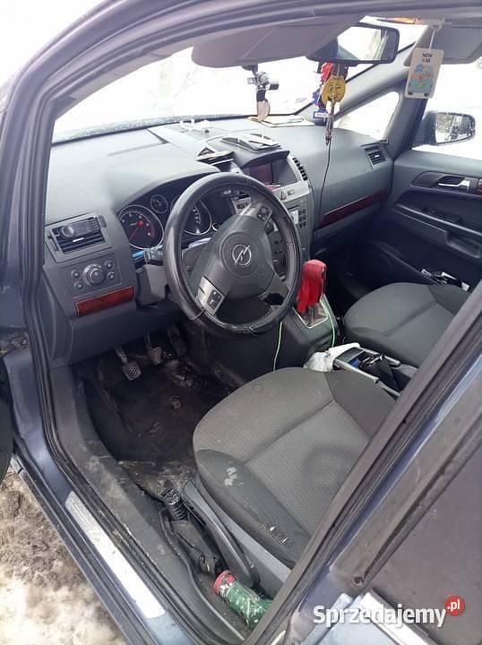 Używany Opel Zafira 2006 Granatowy Minivan