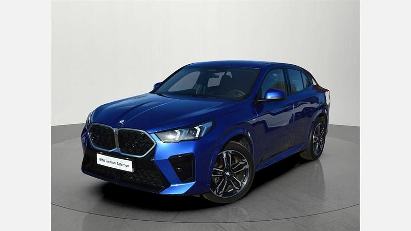 Niebieski portimao m metalizowany Używany 2024 BMW X2 Luxury Line SUV | 199 900 zł - Obraz 1/3