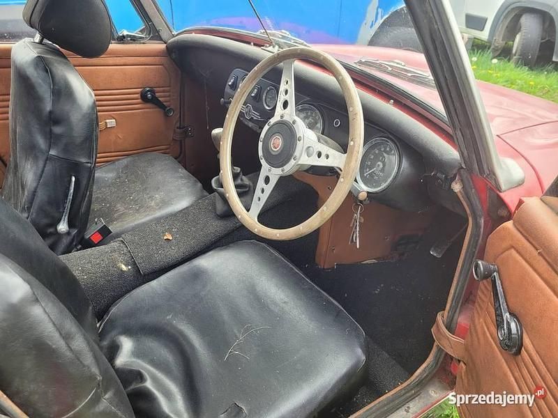 Używany MG Midget 1975 Czerwony Kabriolet