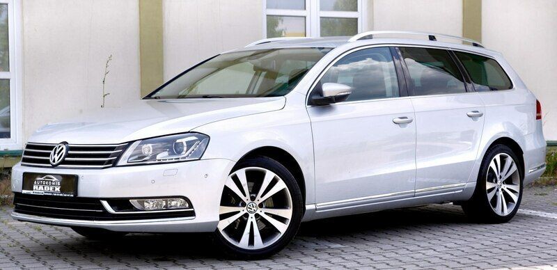 Używany VW Passat Exclusive 140 KM (102 kW) 2012 Srebrny Kombi