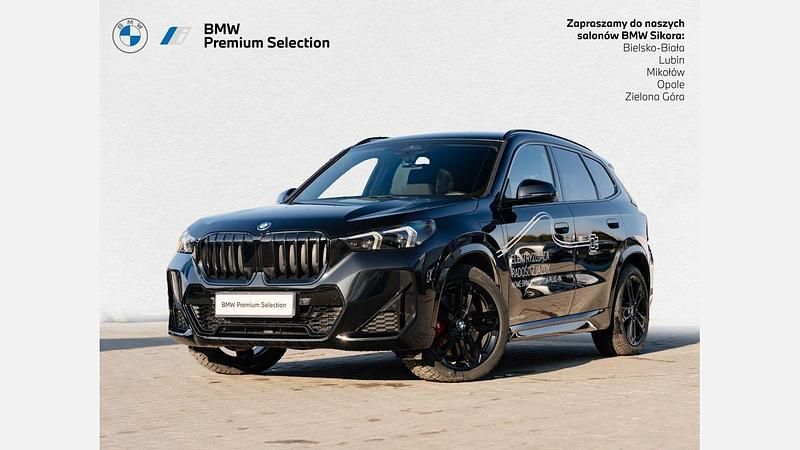 Czarny szafir metalizowany Używany 2025 BMW X1 Comfort Edition SUV | 249 900 zł - Obraz 1/3